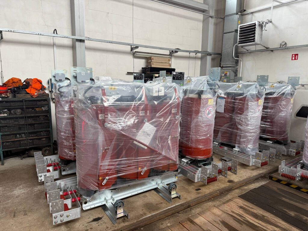 17 kusů transformátorů pro teplárny zlín